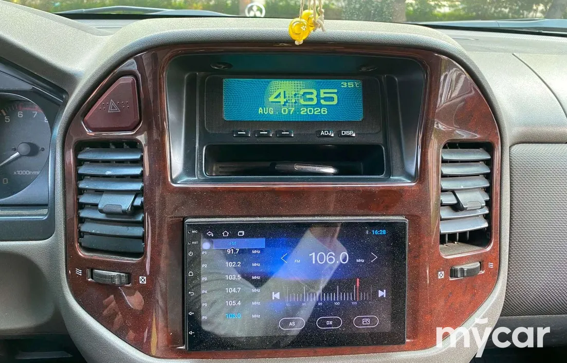 Mitsubishi Pajero 2006