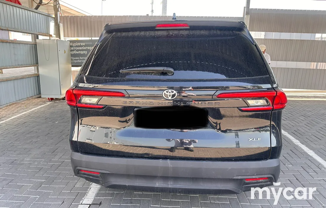Toyota Highlander 2024