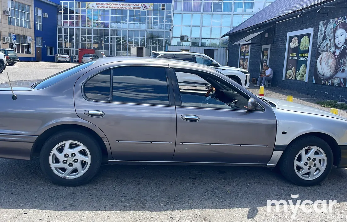 Nissan Maxima 1996