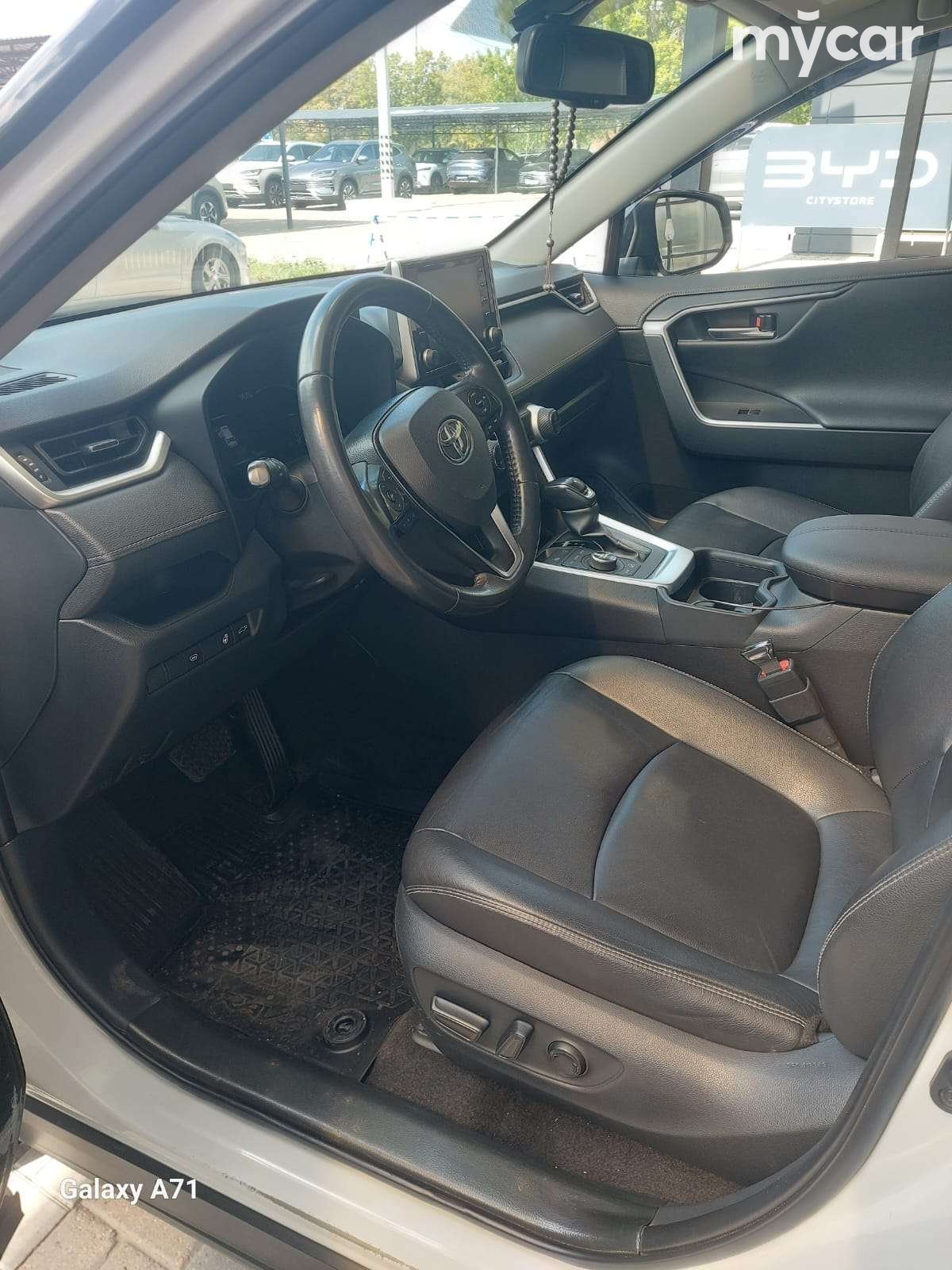 Toyota RAV4 2019