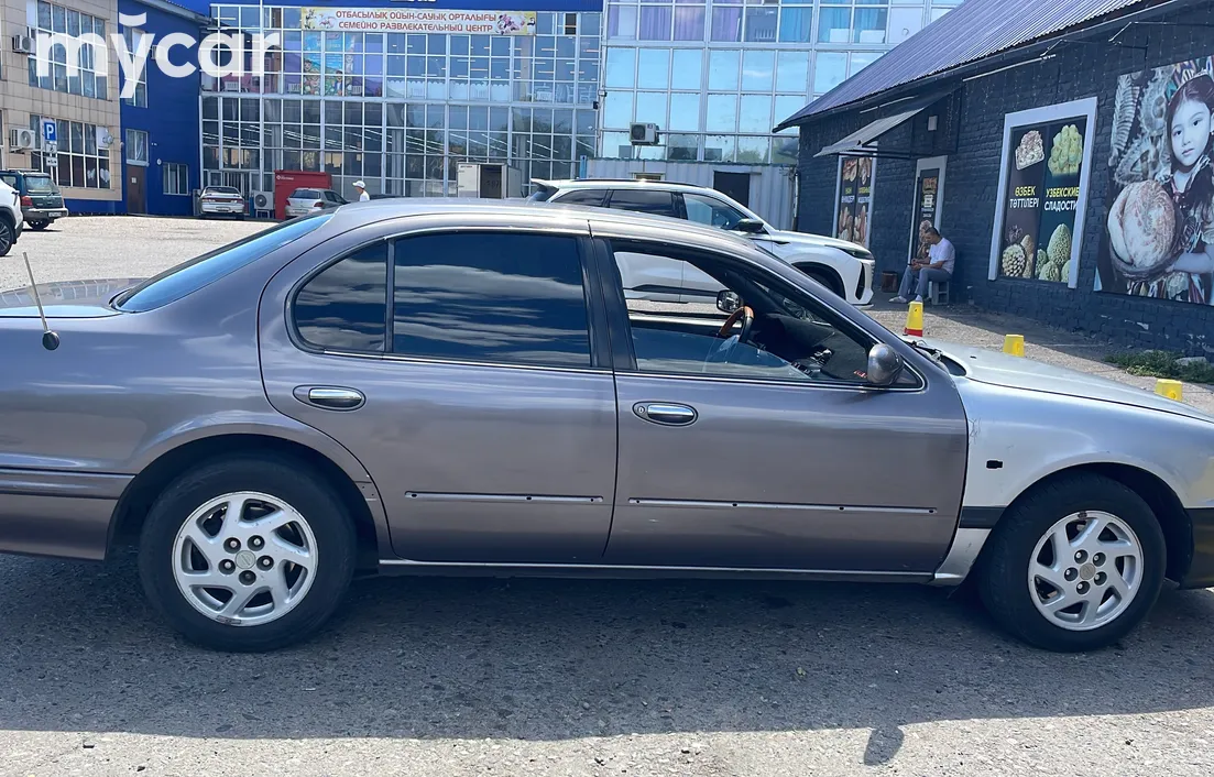 Nissan Maxima 1996
