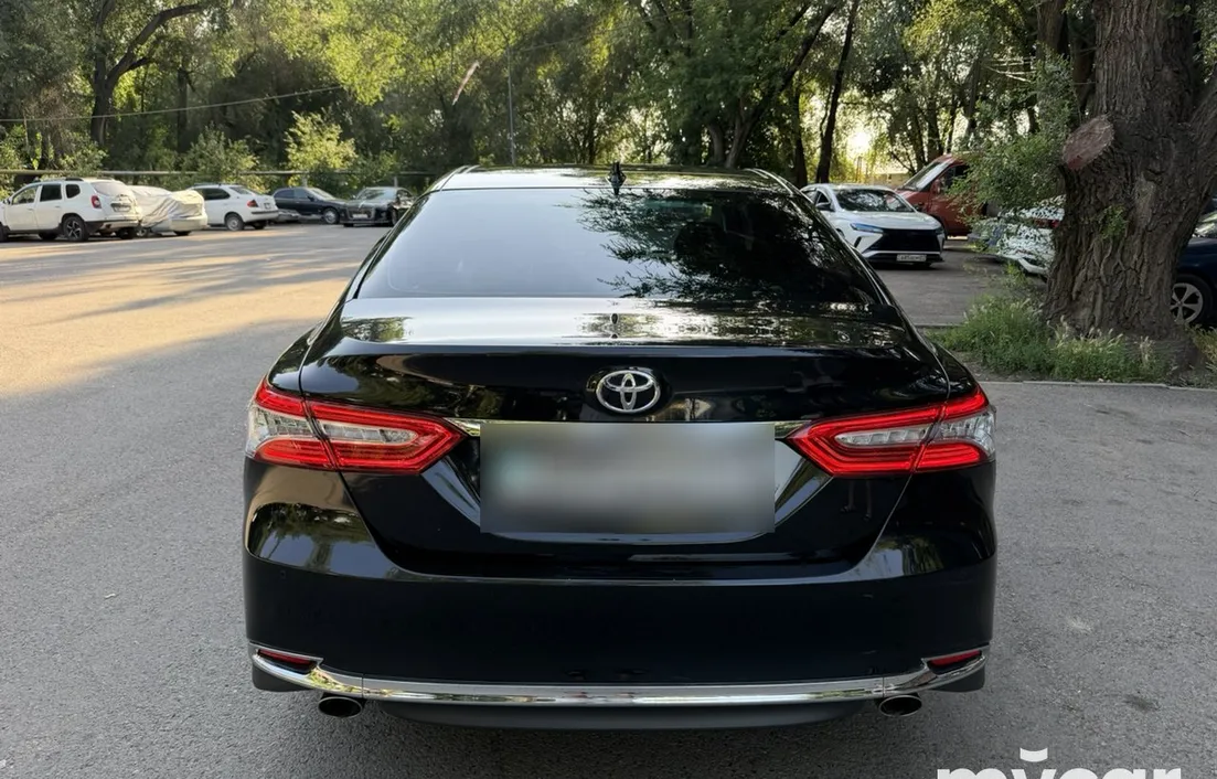 Toyota Camry 2023