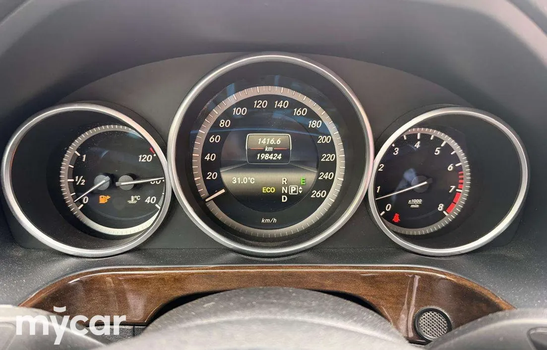 Mercedes-Benz E-Класс 2014