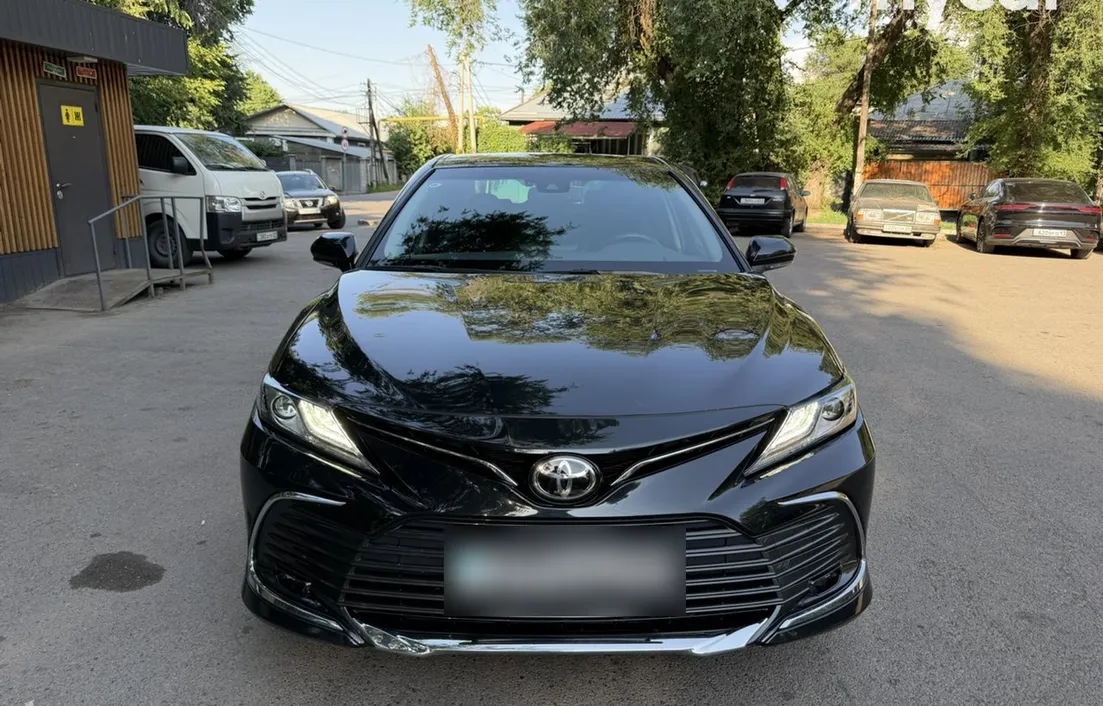 Toyota Camry 2023