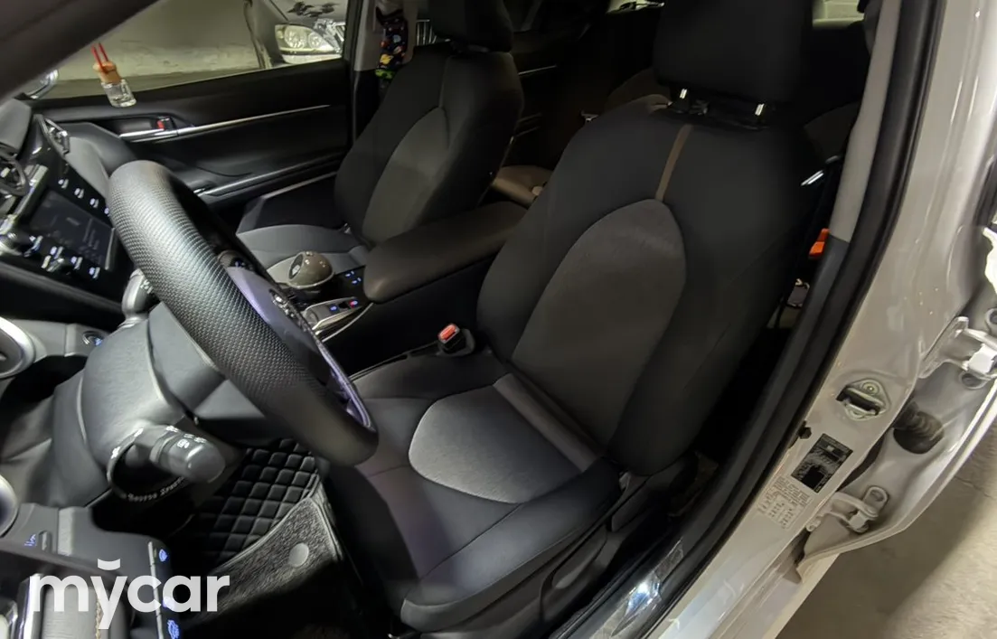 Toyota Camry 2019