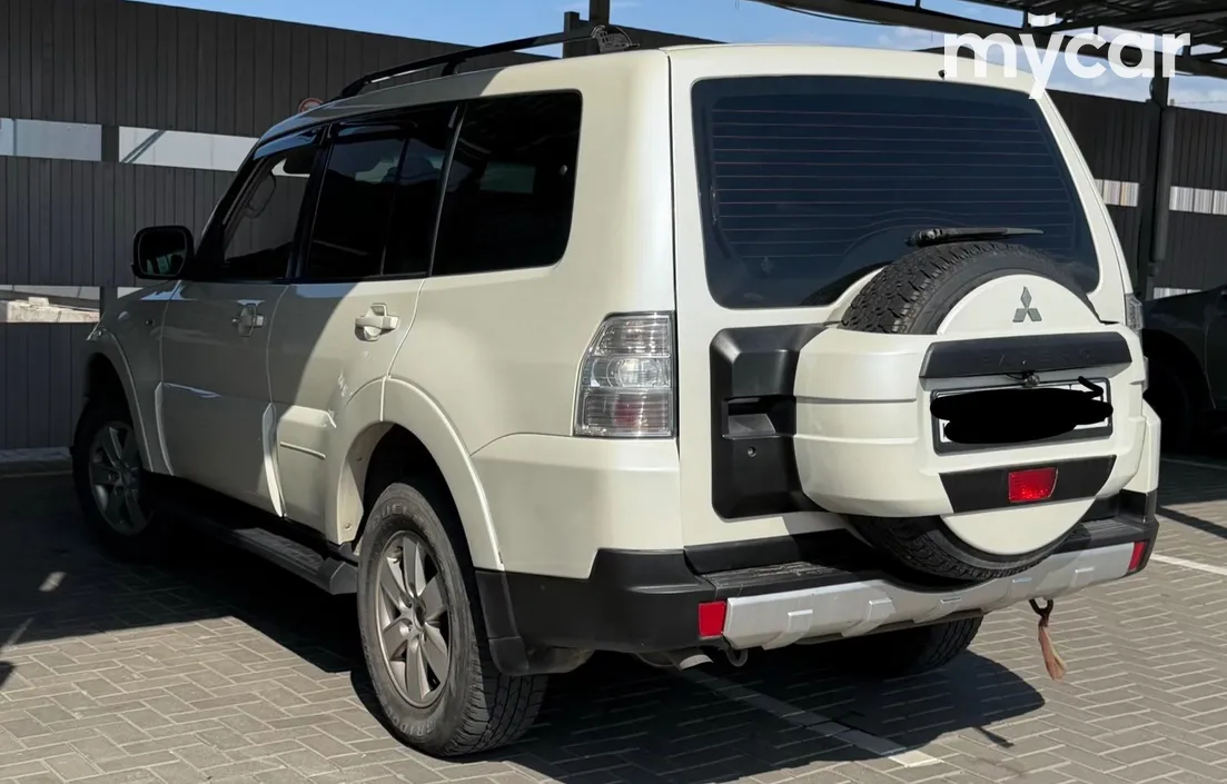 Mitsubishi Pajero 2008
