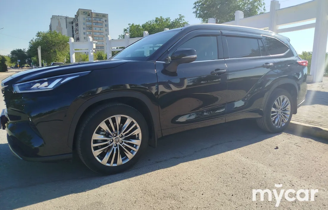 Toyota Highlander 2023