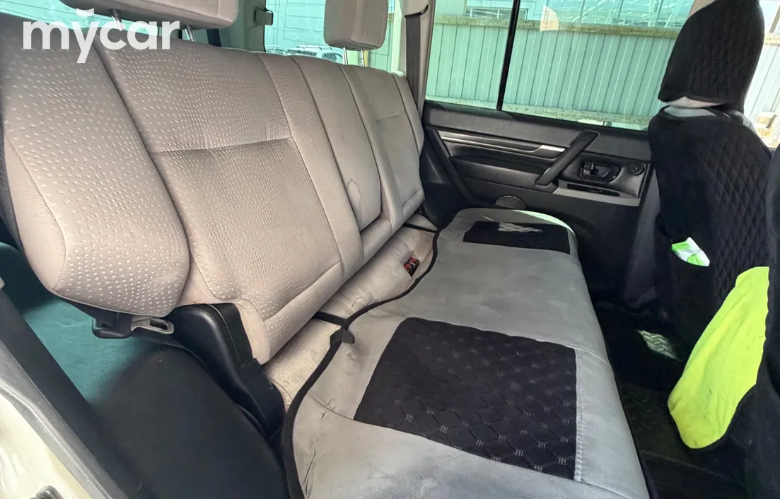 Mitsubishi Pajero 2008