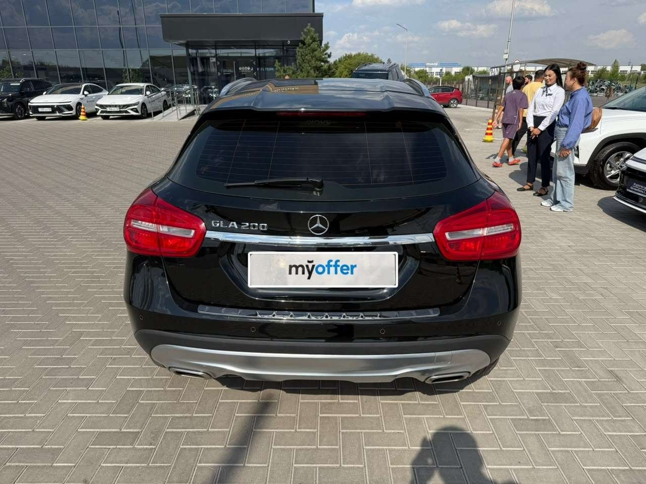 Mercedes-Benz GLA-Класс 2016
