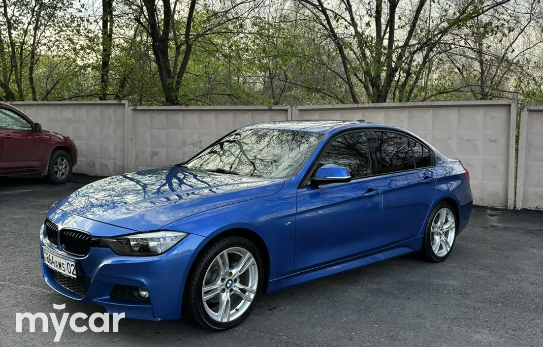 BMW 3 серия 2017