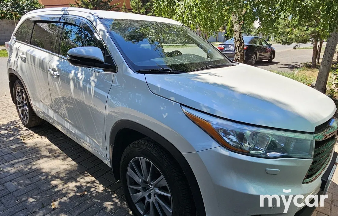 Toyota Highlander 2015