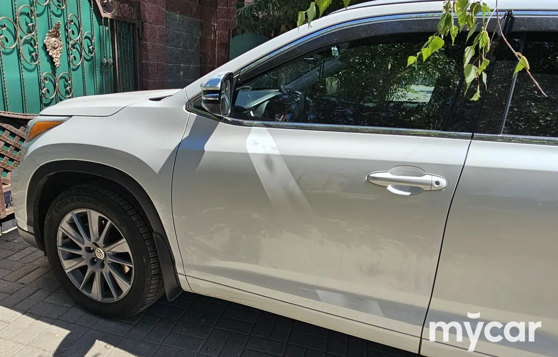 Toyota Highlander 2015