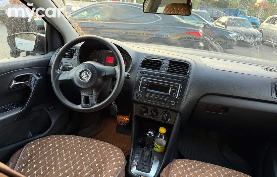 Volkswagen Polo 2014