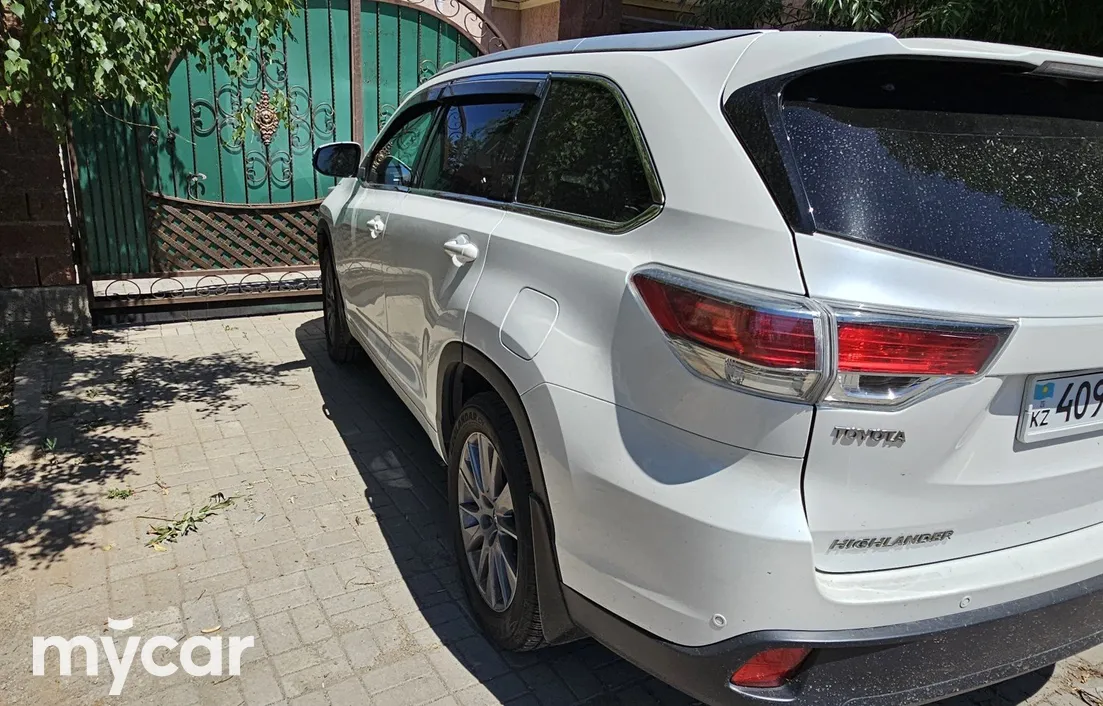 Toyota Highlander 2015