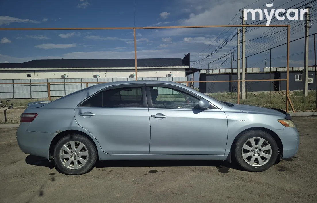 Toyota Camry 2007
