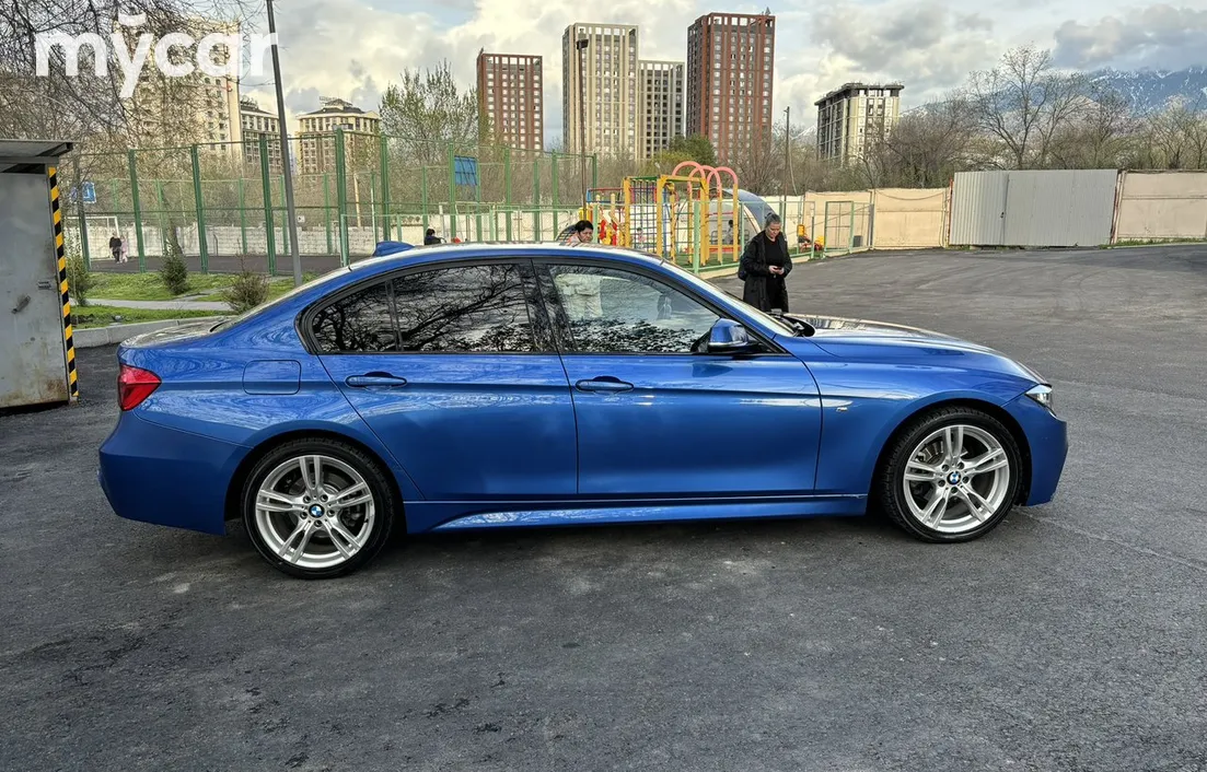 BMW 3 серия 2017