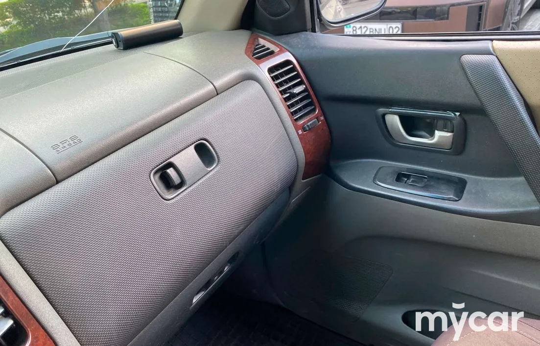 Mitsubishi Pajero 2006