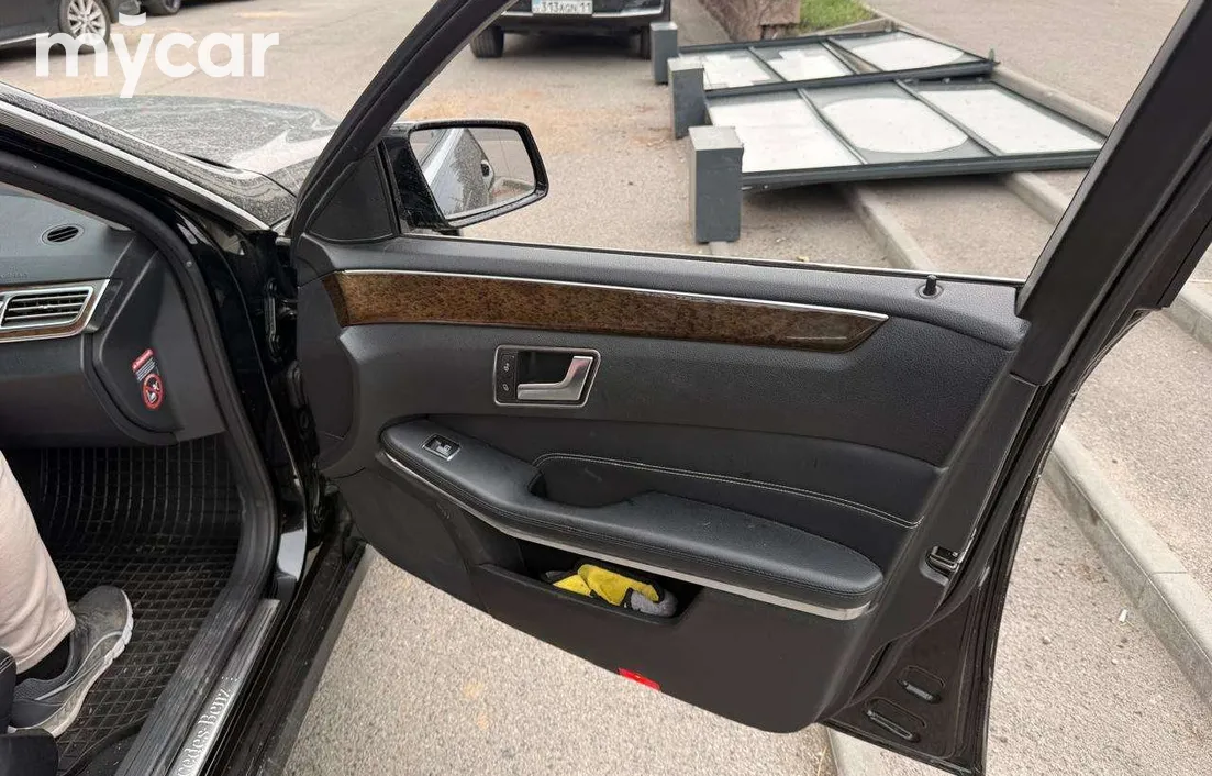 Mercedes-Benz E-Класс 2014