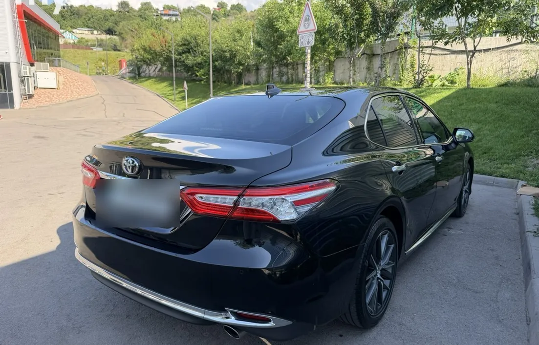 Toyota Camry 2023