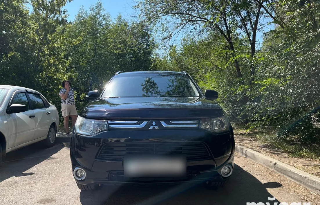 Mitsubishi Outlander 2013