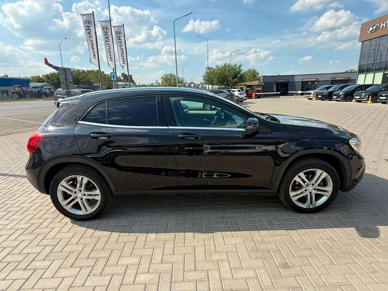 Mercedes-Benz GLA-Класс 2016