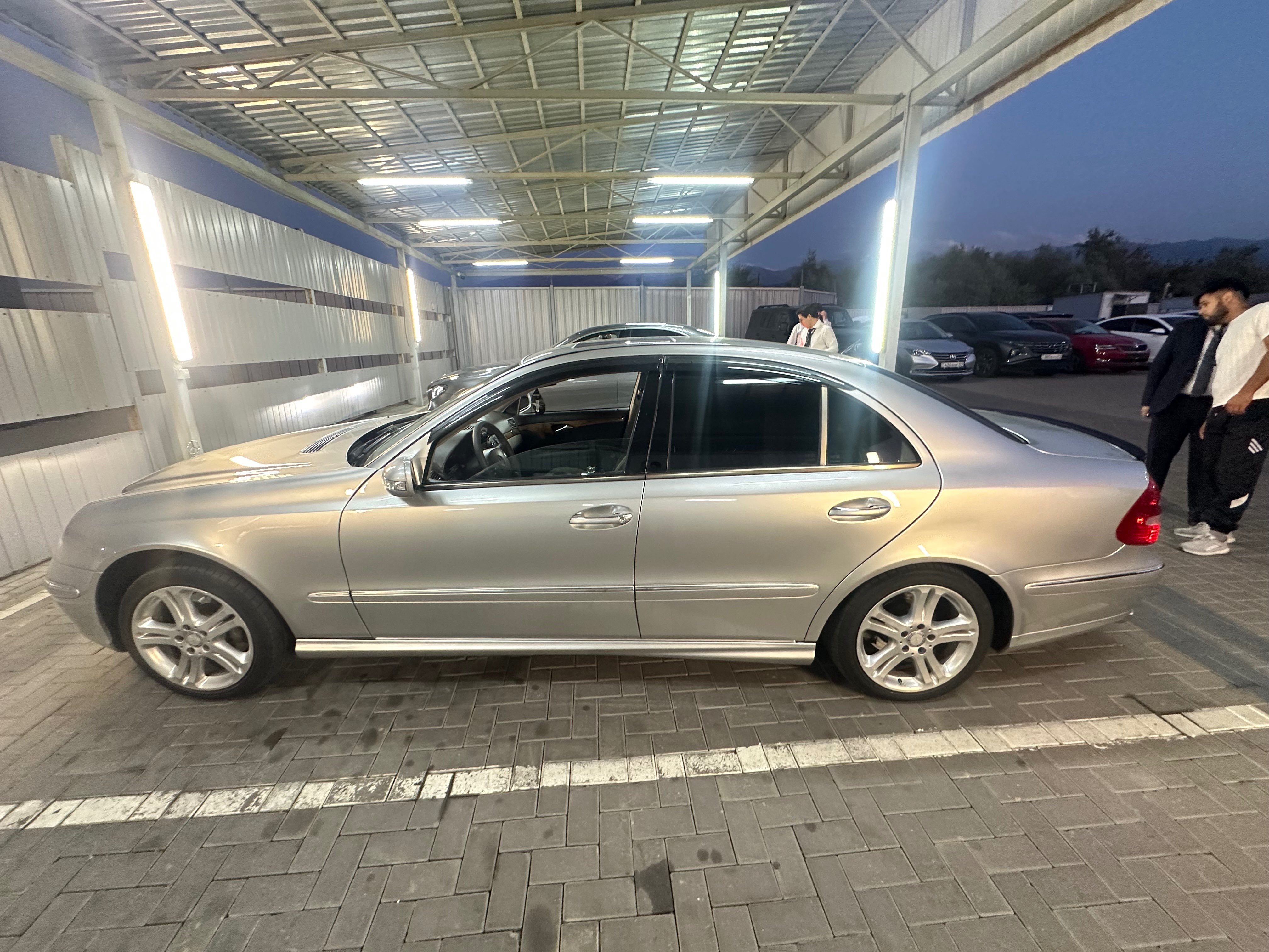 Mercedes-Benz E-Класс 2002