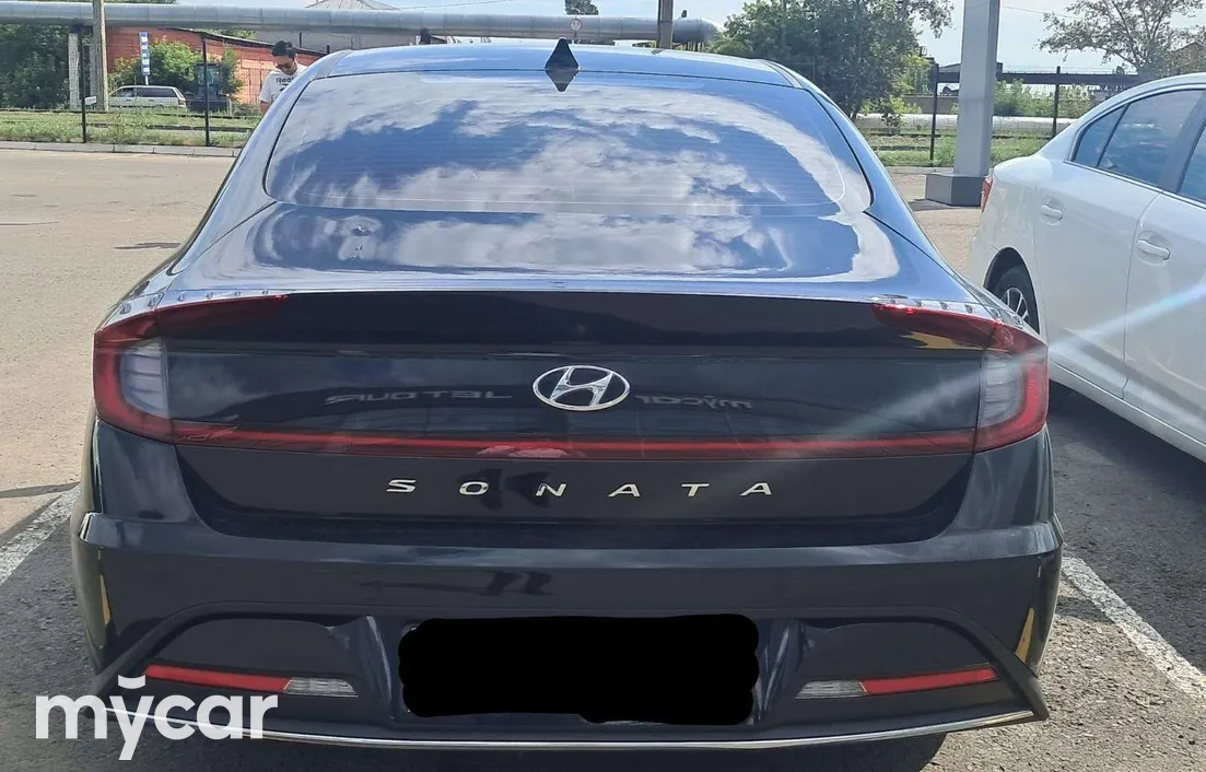 Hyundai Sonata 2022