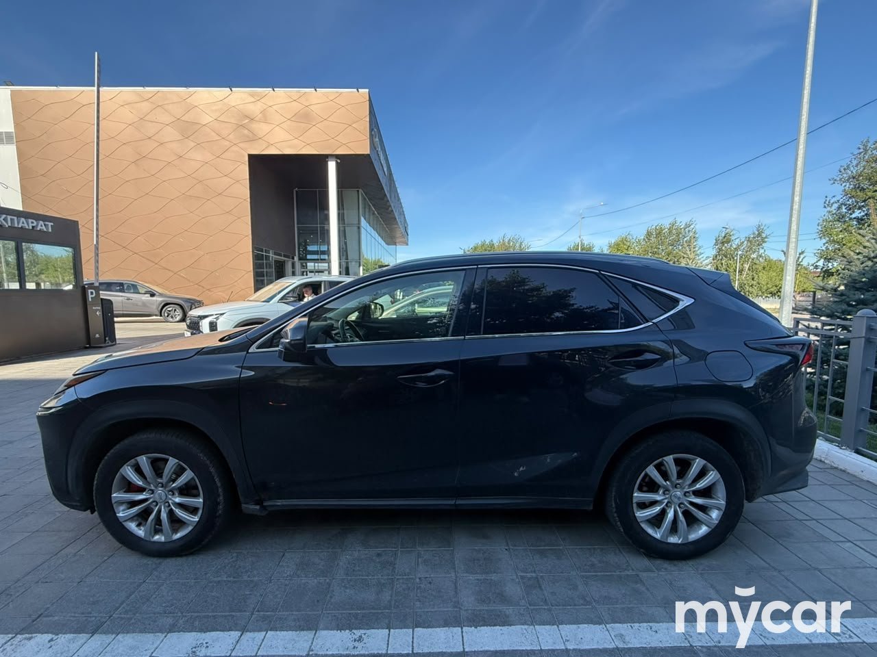 Lexus NX 2018