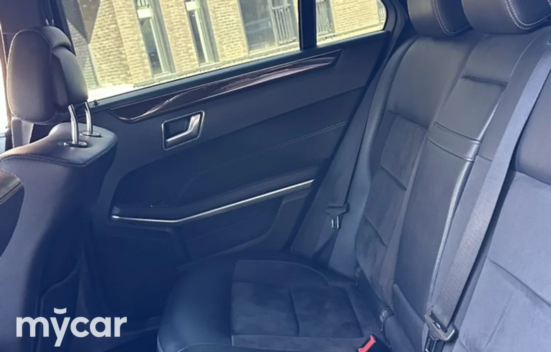 Mercedes-Benz E-Класс 2014
