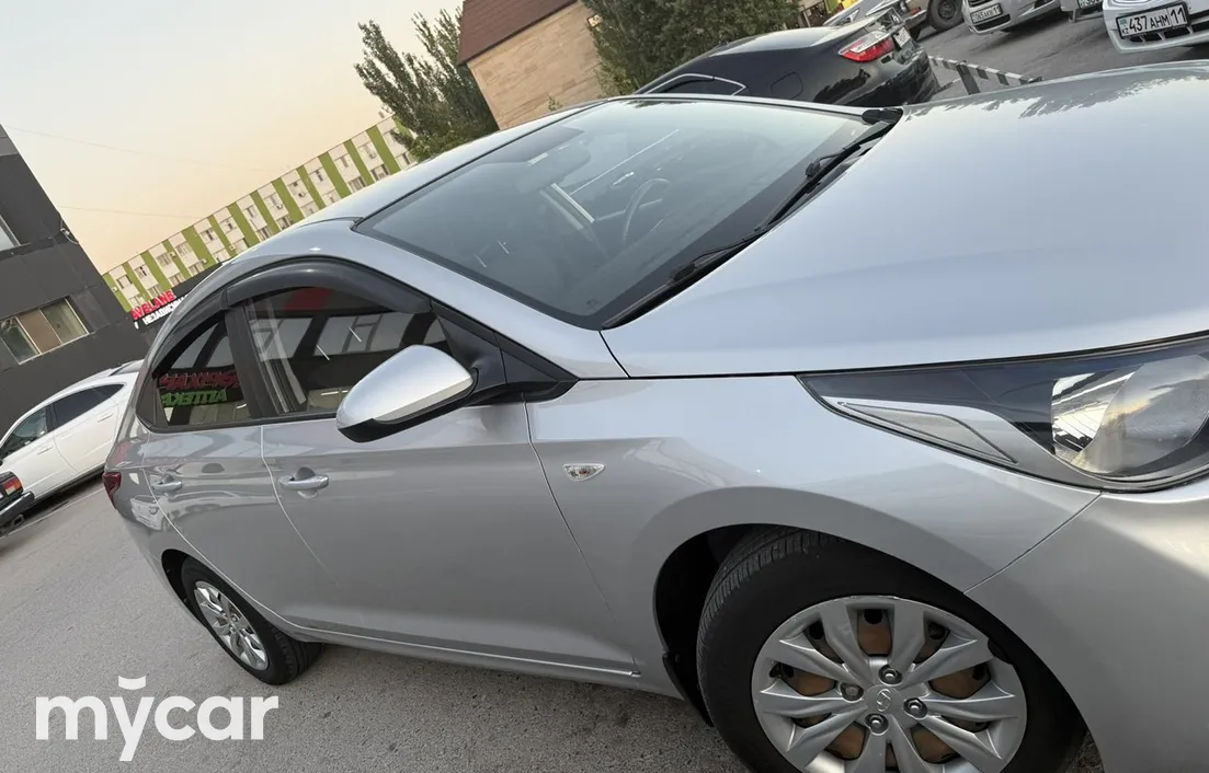Hyundai Accent 2019