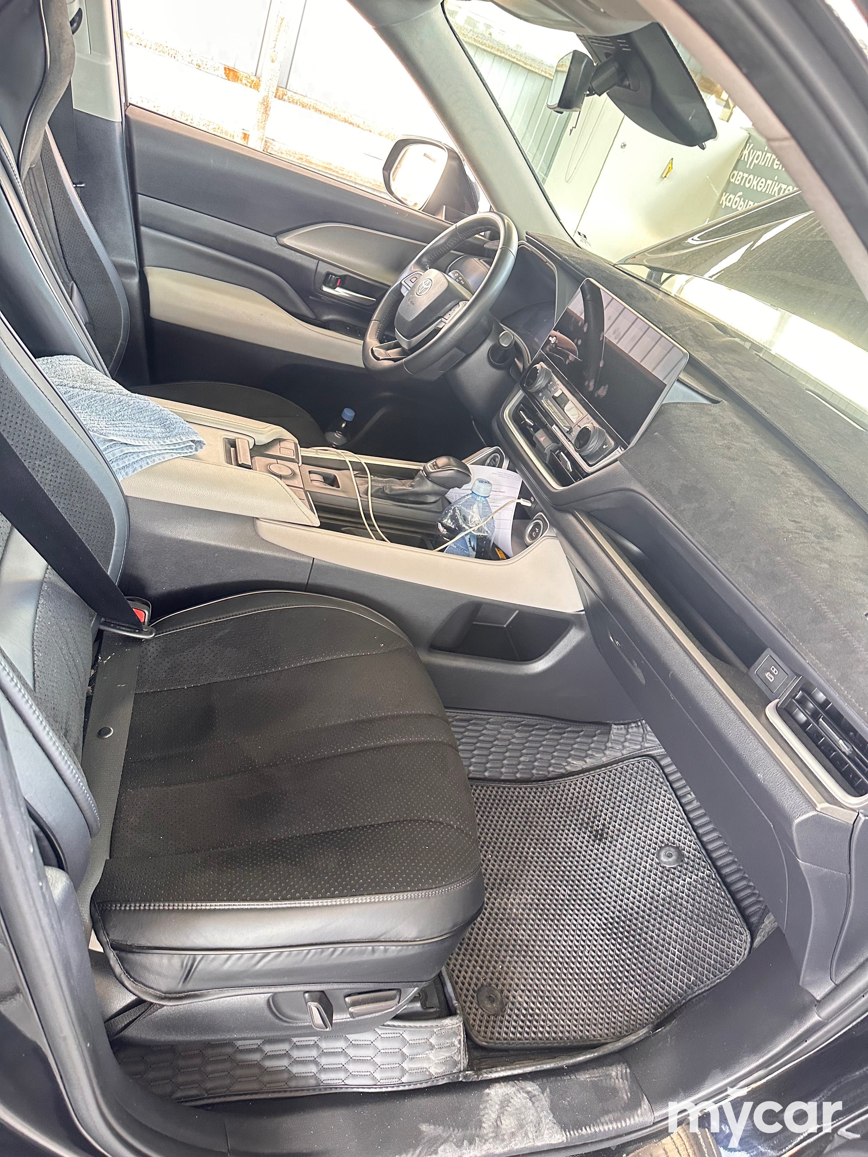 Toyota Highlander 2024