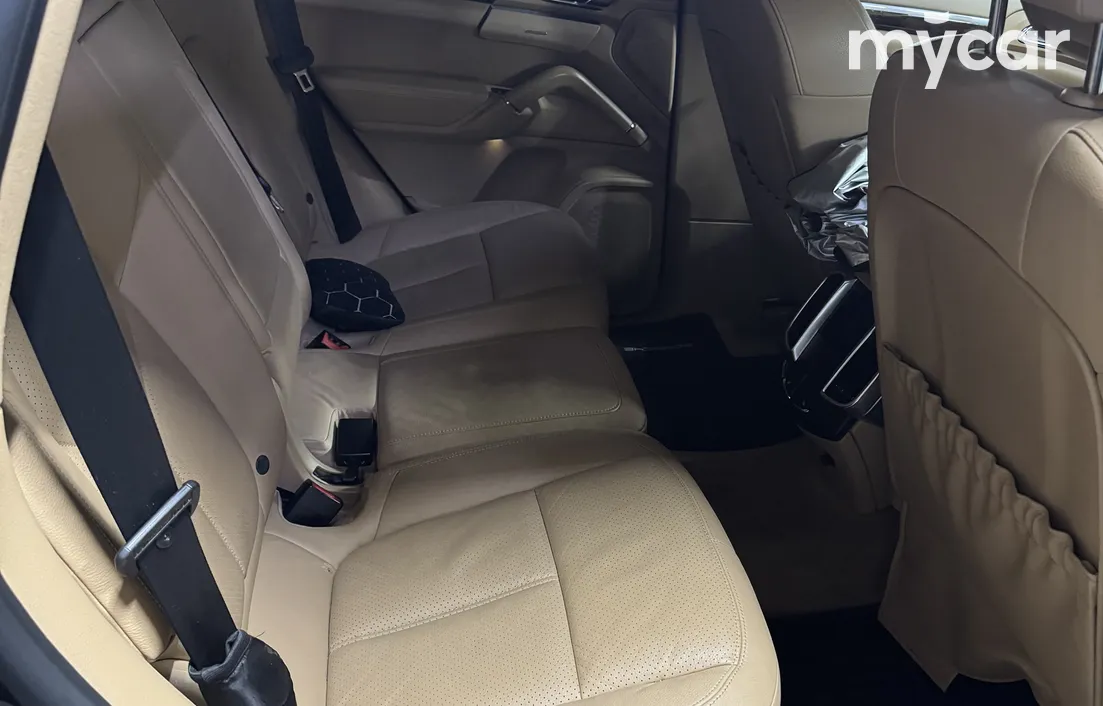 Porsche Cayenne 2013