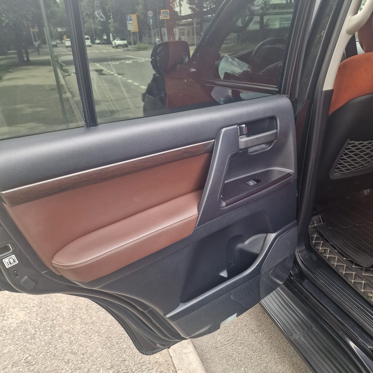 Toyota Land Cruiser 2020