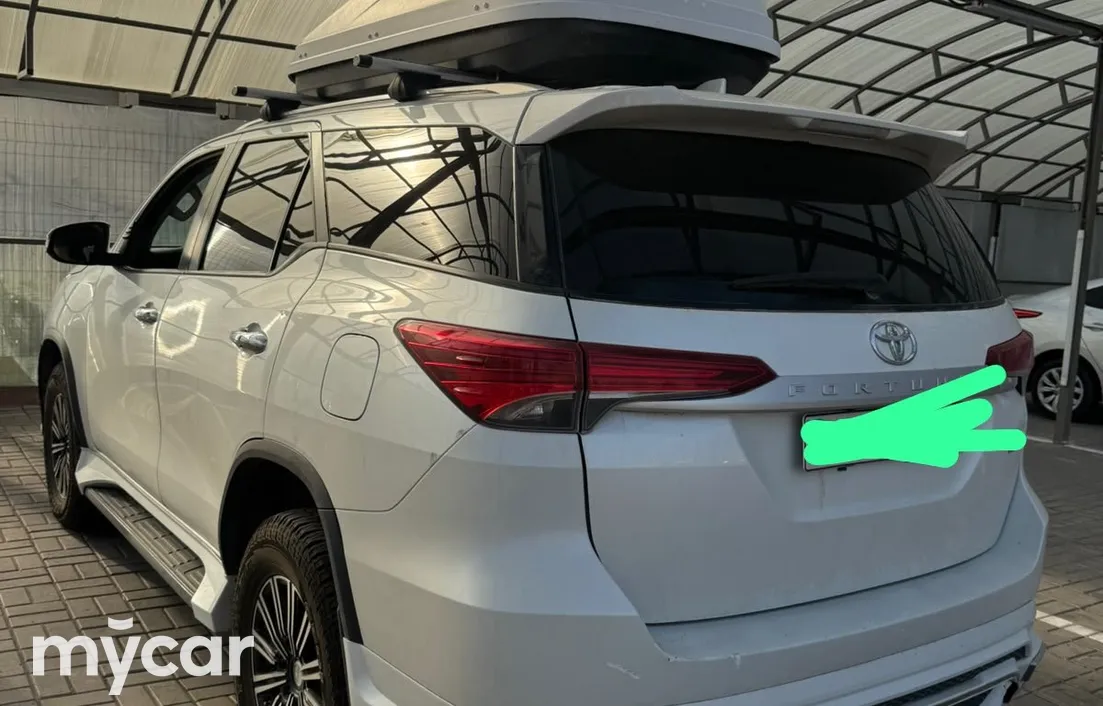 Toyota Fortuner 2023