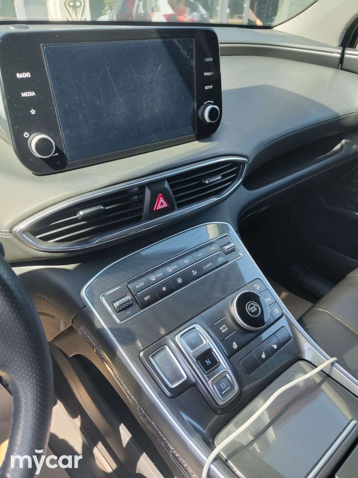 Hyundai Santa Fe 2023