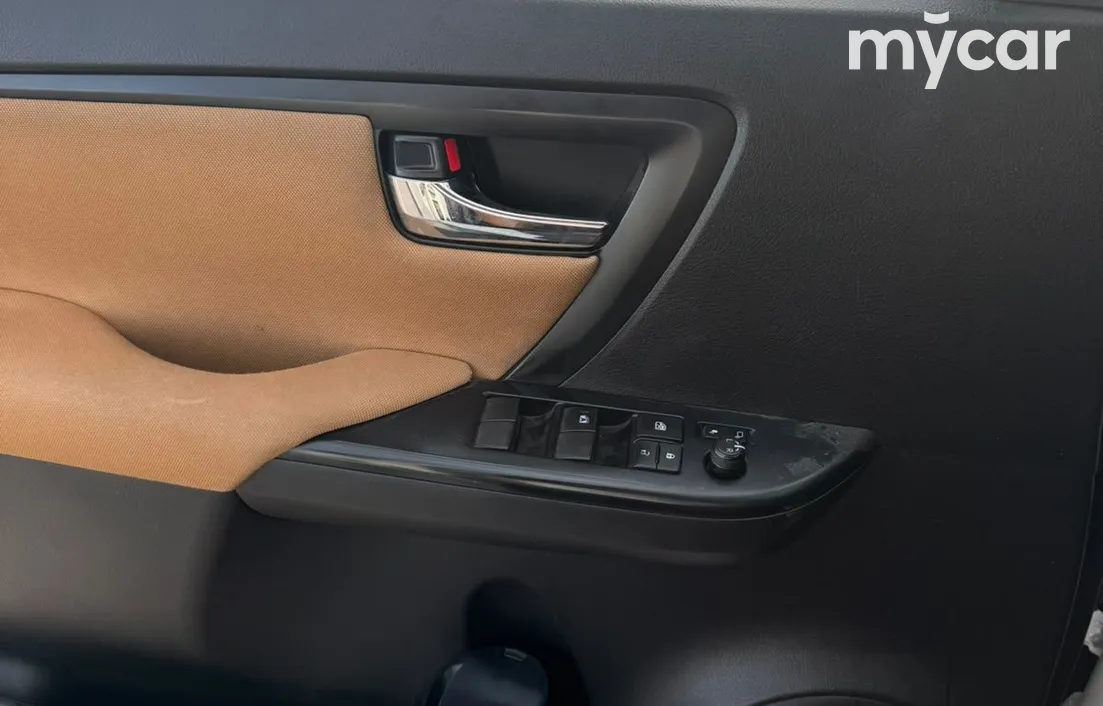 Toyota Fortuner 2023