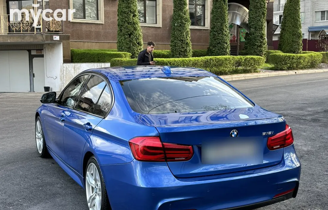 BMW 3 серия 2017