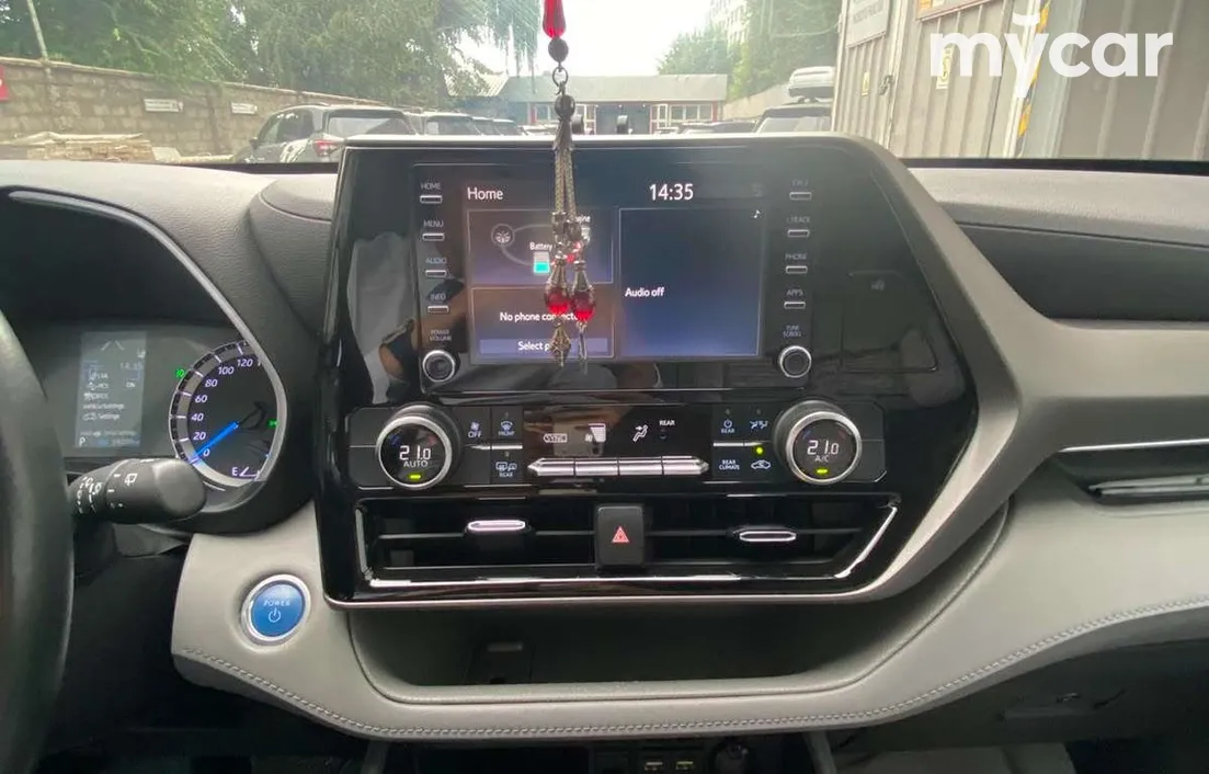 Toyota Highlander 2021