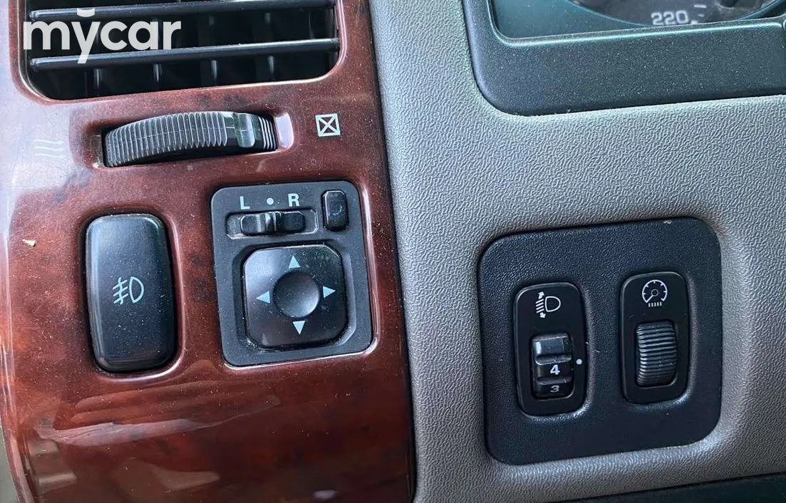Mitsubishi Pajero 2006