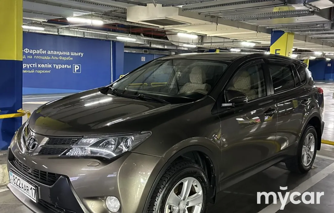 Toyota RAV4 2014