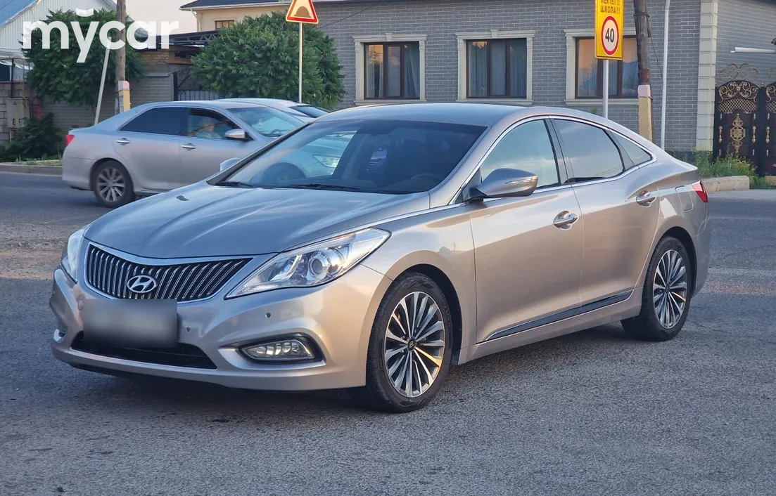 Hyundai Grandeur 2013