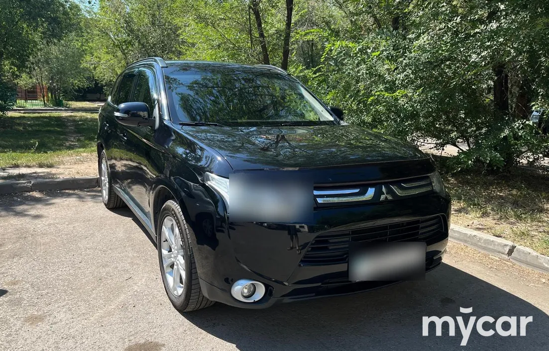 Mitsubishi Outlander 2013
