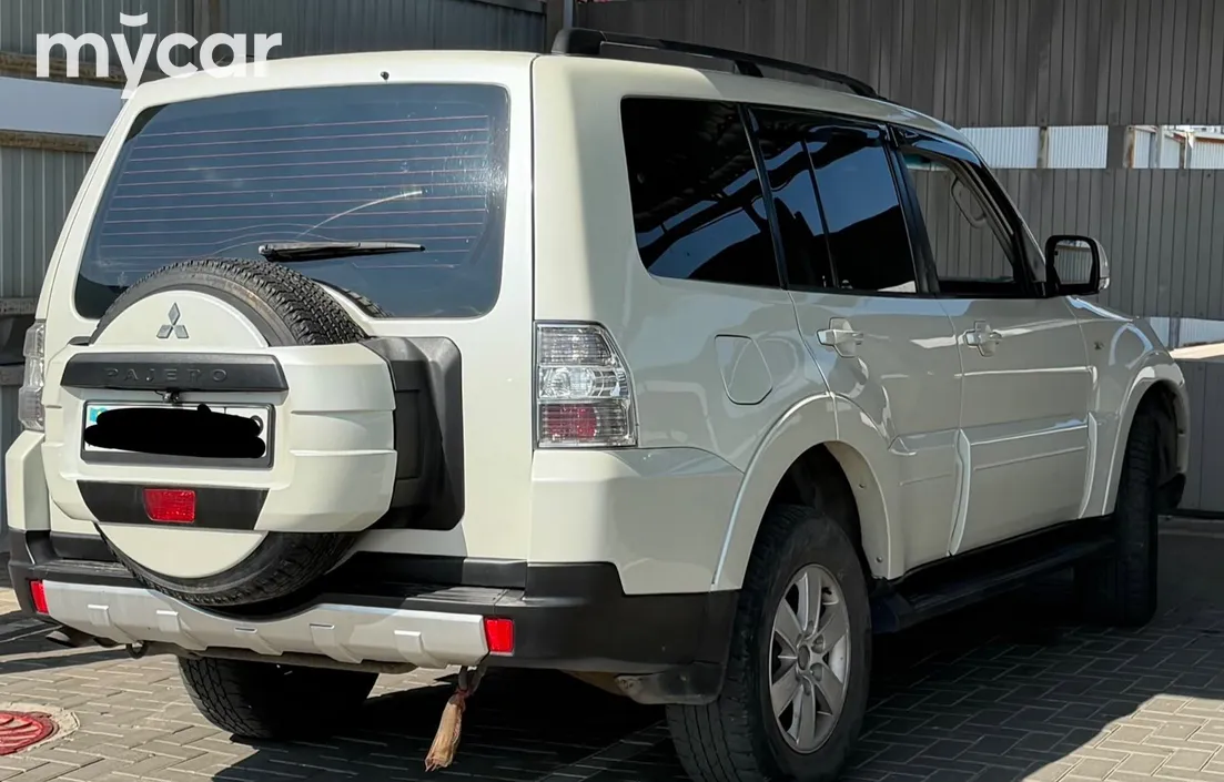 Mitsubishi Pajero 2008