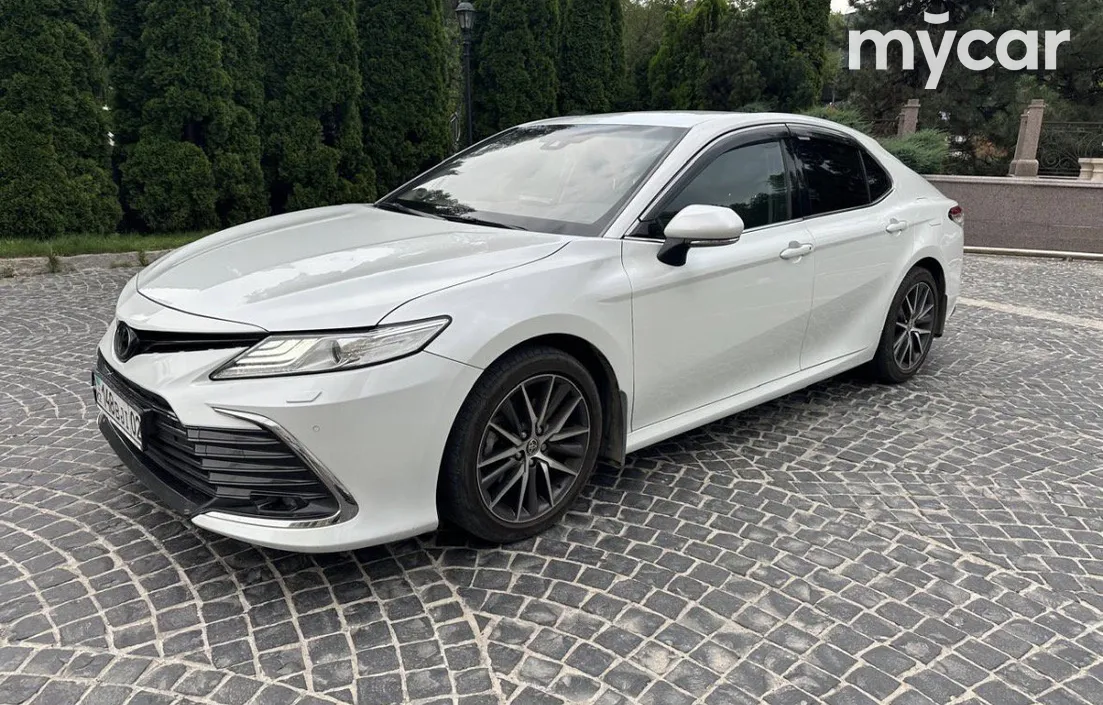 Toyota Camry 2022