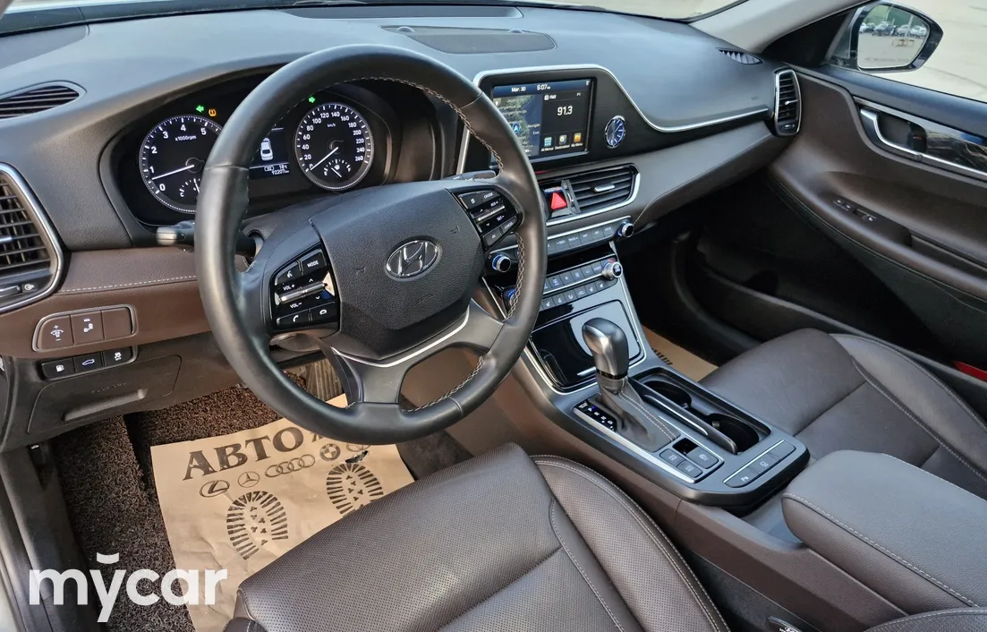 Hyundai Grandeur 2018