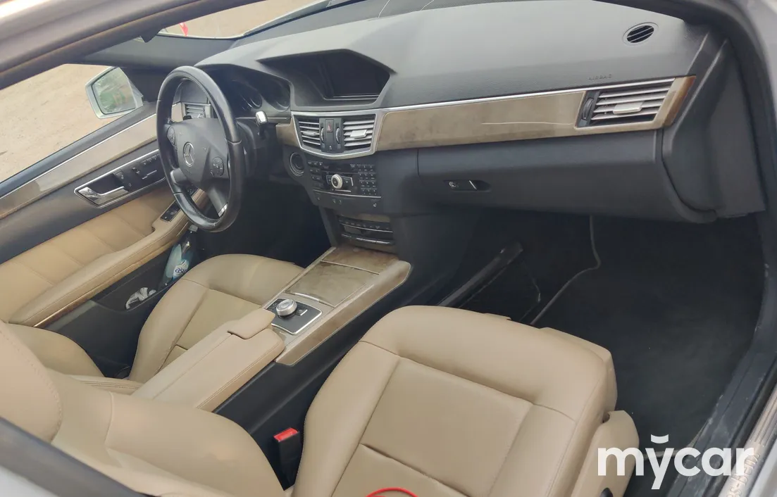 Mercedes-Benz E-Класс 2011