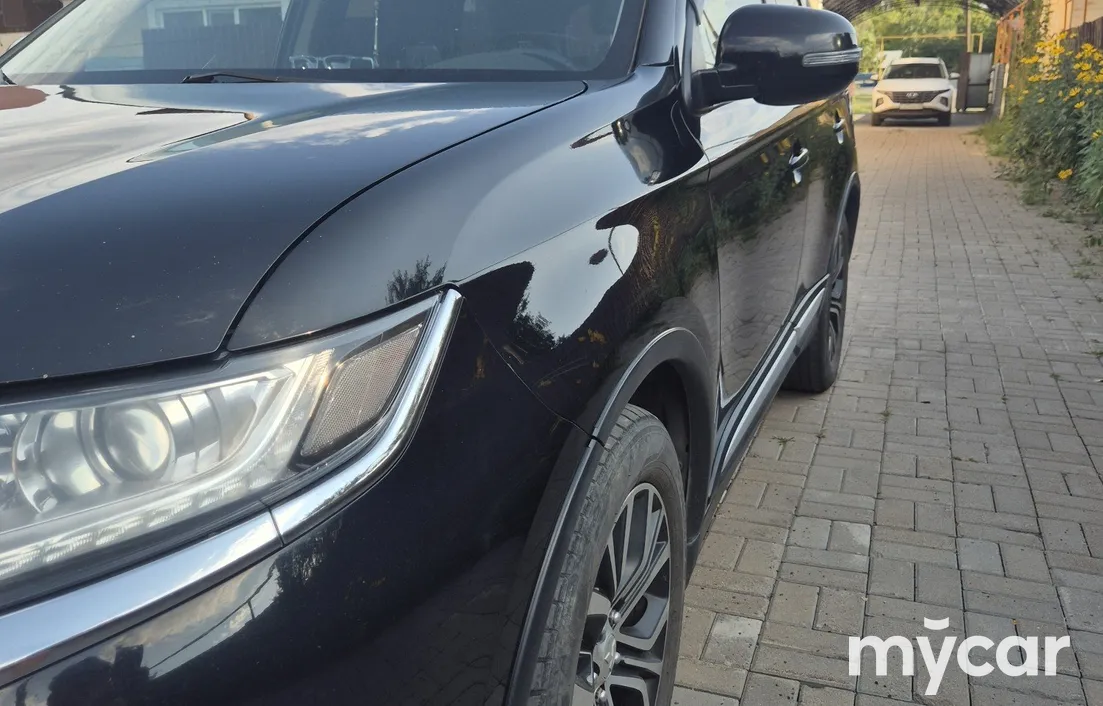 Mitsubishi Outlander 2017