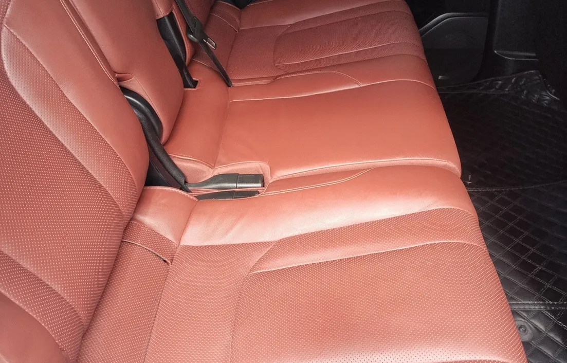 Lexus LX 2021