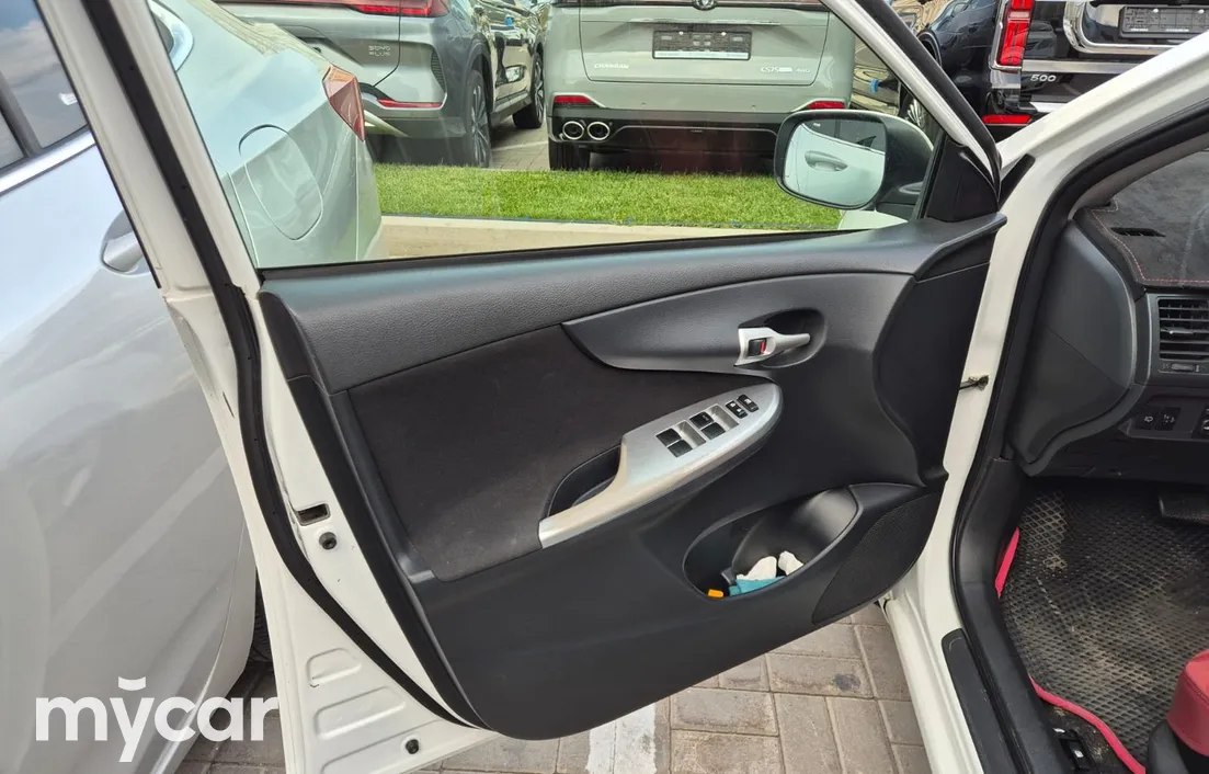Toyota Corolla 2013