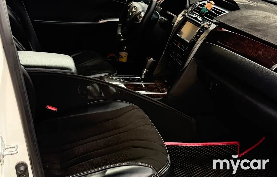 Toyota Camry 2015